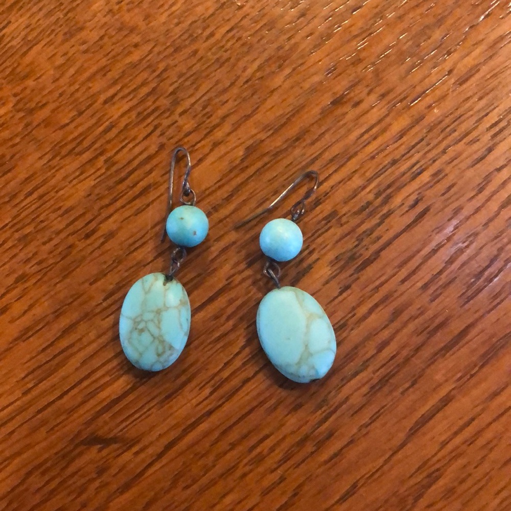 Turquoise stone earrings